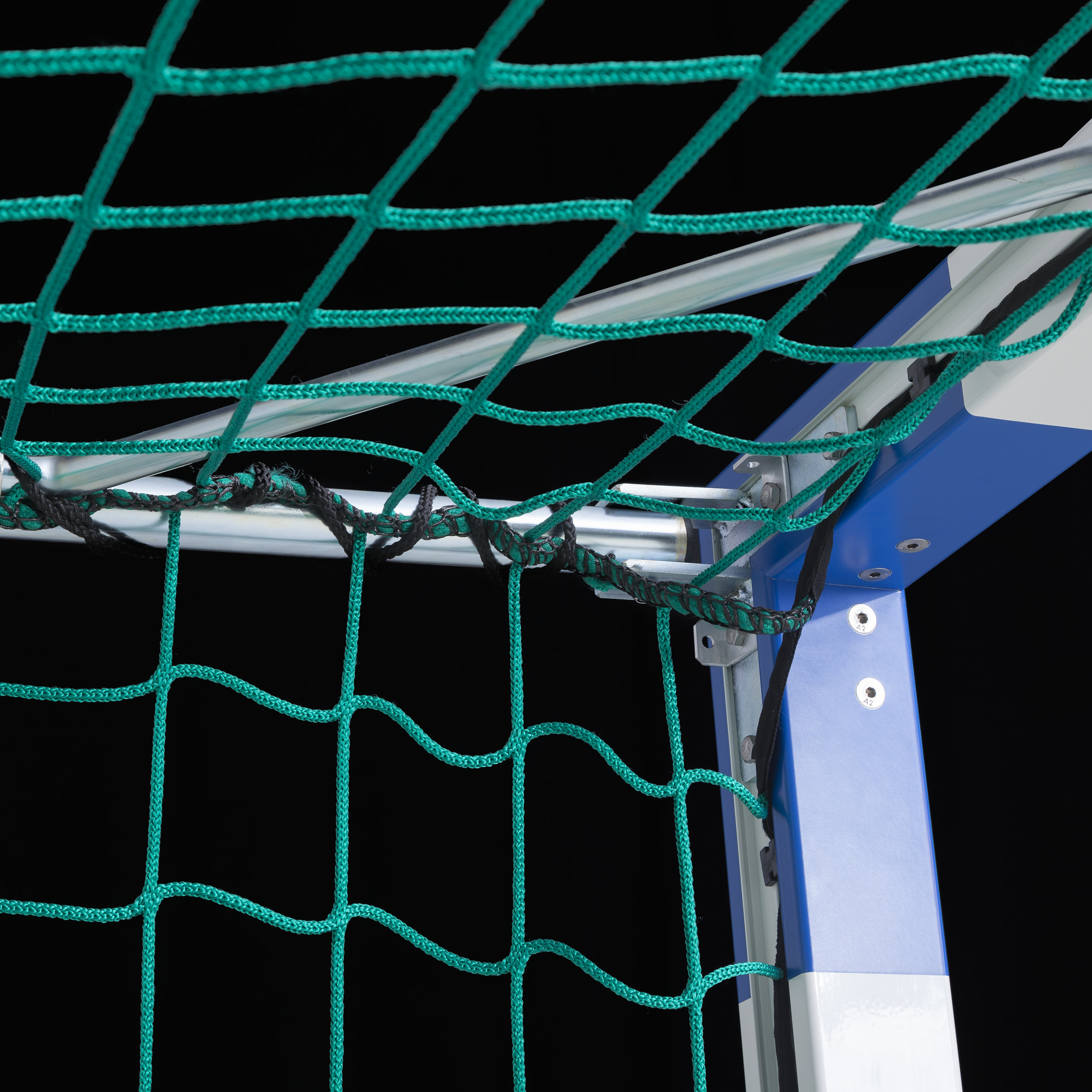 Goal net 3x2 m, meshes of 10x10 cm, ø 4.5 mm